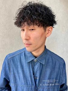 ツイスパ　マッシュ　ツーブロック　黒髪　爽やか　モテ髪　束感 - Men's Salon bloc掲載