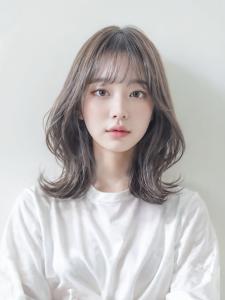 ふんわり外ハネ×ミディアム×コテ巻き 10代20代30代40 - independence掲載