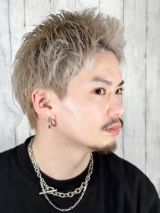春カラースパイキーショート - ヒロ銀座ヘアーサロン 麻布乃木坂 六本木駅前店掲載