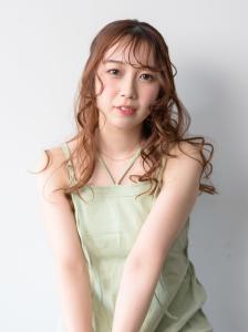 大人可愛いブランジュカラー - SALONS 茨木中津店掲載