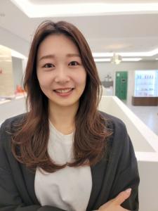 大人のナチュラルミディアム - e.m.a PREMIUM BEAUTY SALON掲載