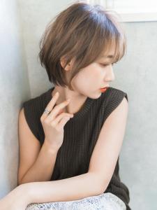 大人かわいい丸みショートボブ - Eleanor spa&treatment 博多店掲載