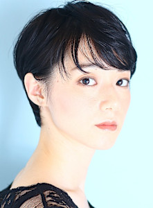 40代50代似合わせ小顔美髪シアーカラーカールショート