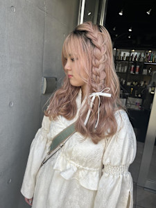 ミルクティーベージュ　グレージュ　ピンクベージュ　ピンク - ARCANA 明治神宮前 表参道 原宿掲載