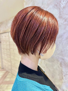 ボブレイヤー　ピンクベージュ　束感カット　ショートボブ - W by GRITTERs掲載