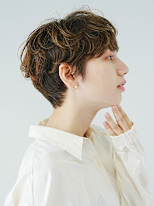 大人ショートパーマ - INCEPTION  GINZA 銀座掲載