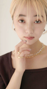 シースルーバングのコンパクトショート - manarino by little掲載