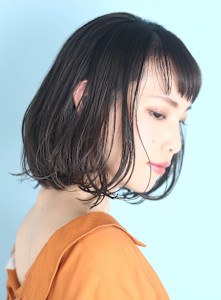 40代50代似合わせ小顔美髪シアーカラーカールショート - INCEPTION  GINZA 銀座掲載