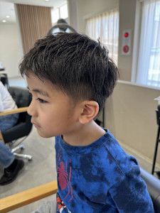 キッズカット　担当永田