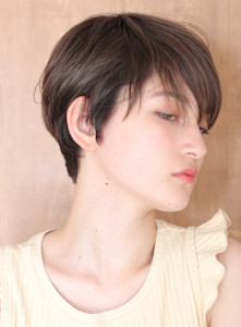 40代50代似合わせ小顔美髪シアーカラーカールショート - INCEPTION  GINZA 銀座掲載