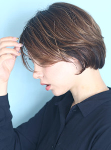 40代50代似合わせ小顔美髪シアーカラーカールショート - INCEPTION  GINZA 銀座掲載