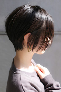 大人ショートボブ丸みショートカットマッシュショート前髪あり - ～ing deux掲載