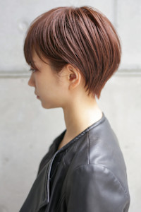 大人ショートボブ丸みショートカットマッシュショート前髪あり - ～ing deux掲載