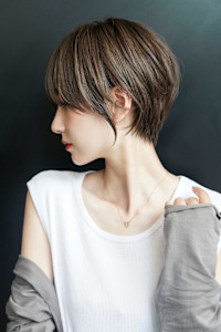 大人ショートボブ丸みショートカットマッシュショート前髪あり - ～ing deux掲載