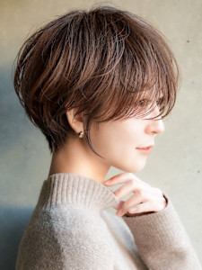 大人ショートボブ丸みショートカットマッシュショート前髪あり - ～ing deux掲載