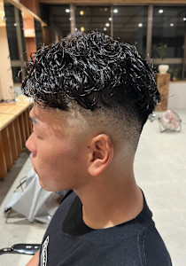 Eiji_ニュアンスパーマ　フェードカット - メンズサロン walt【ウォルト】掲載