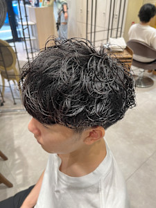 ナチュラルパーマ×刈り上げツーブロックニュアンスパーマ - VANESSA掲載