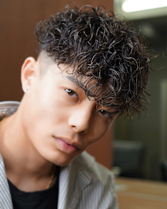 スペインカール - メンズヘア整形サロン GOALD 名古屋 栄掲載