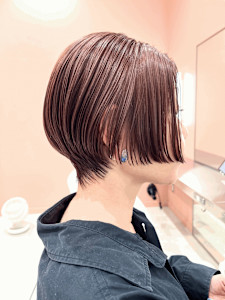ショートボブ/白髪ぼかし/ピンクベージュ - KENJE横浜-Smart Salon-掲載
