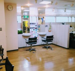 DEBUT Hair【デビュー・ヘアー】(デビュー ヘアー)