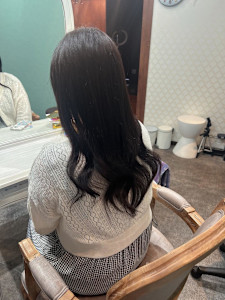 王道黒髪ロングヘアー