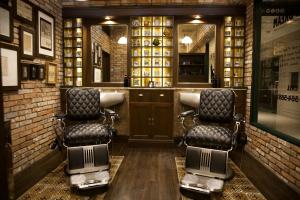 ヒロ銀座BARBER SHOP 名古屋本店(ヒロギンザバーバーショップナゴヤホンテン)