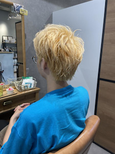 ♪ぬきっぱカラー♪ - 半個室型美容室 Sourire 西新店掲載