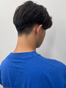 爽やか センターパート 黒髪 刈り上げ メンズカット - MEN'S SALON SOLEIL by alfRed掲載