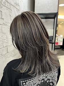 30.40代白髪ぼかしハイライトホワイトベージュブラウン - prize 池袋【プライズ】池袋西口店掲載