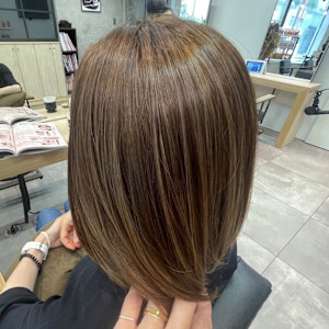 白髪ぼかし/白髪活かし/ハイライト/グレイカラー - LUCK 本厚木掲載