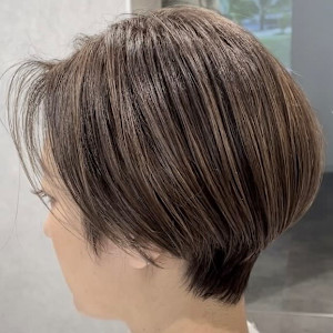 白髪ぼかし/白髪活かし/ハイライト/グレイカラー - LUCK 本厚木掲載