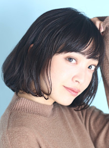 40代デザインカラーオリーブベージュ小顔レイヤーボブ - INCEPTION  GINZA 銀座掲載