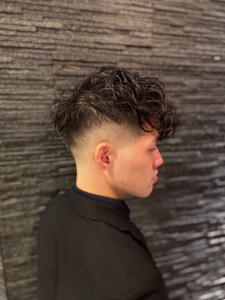 スキンフェード×パーマ - ヒロ銀座名駅西口店掲載