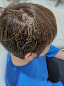 コンパクトショート×白髪ぼかしハイライト【我孫子】 - AVENIR 我孫子店掲載