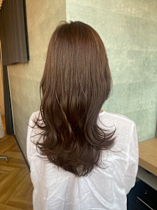 LOREN自由が丘＊美肌に魅せるくびれ艶髪ロング - LOREN掲載