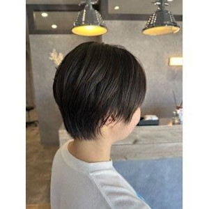 刈り上げ女子 - Eleanor spa&treatment 越谷掲載