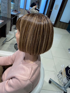 ナチュラルボブ×白髪ぼかしハイライト - HAIR & MAKE EARTH 浜松志都呂店掲載