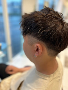 刈り上げアップバング - HAIR & MAKE EARTH 浜松志都呂店掲載