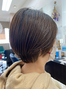 ツーセクション×ショート - hair design Aura掲載