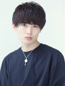 ノーセット マッシュ オイルで仕上がる 黒髪 刈り上げ - KUROT 福岡本店掲載