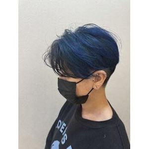 ブリーチカラー×ボーイッシュヘア