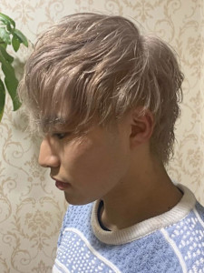 メンズカット/初ブリーチ/ダブルカラー韓国ヘアハイトーン - Re:sta by neolive 浅草店掲載