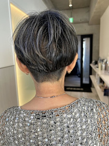 40代50代60代マッシュショート/白髪ぼかしハイライト - sweep 平尾掲載