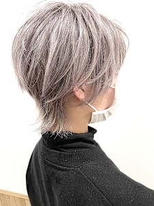 ショートウルフ/ハッシュカット×ホワイトグレージュ - hair design Norm掲載