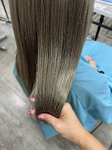 白髪ぼかしハイライトケアカラー池袋 - prize Iris 池袋【プライズ アイリス】池袋駅東口店掲載