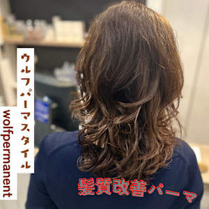 ウルフパーマスタイル　６０代ウルフヘア　髪質改善トステアデジ - LOHAS Hair ANGIE掲載