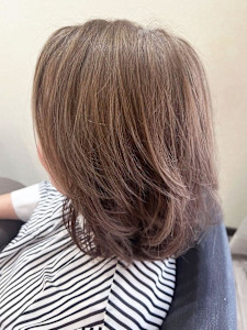 【jurer栄駅3分】脱白髪染め☆白髪ぼかし - hair jurer deux掲載