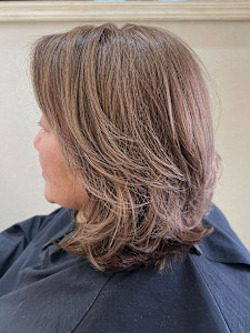 【jurer栄駅3分】脱白髪染め☆白髪ぼかし - hair jurer deux掲載