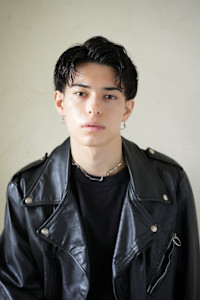 東京/センターパート/刈り上げ/直毛/マッシュ/ミディアム - ANFINI掲載