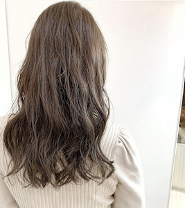 グレイアッシュ×ロングローレイヤー - DERE-DIR face   by NEUTRAL掲載